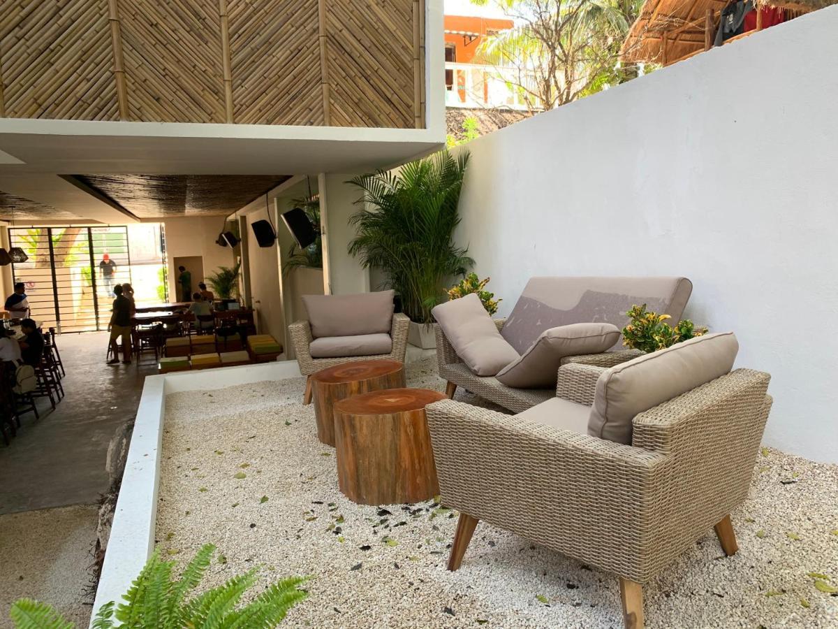 Oostel Smart Hostel - Tulum Pueblo (Adults Only) Eksteriør bilde